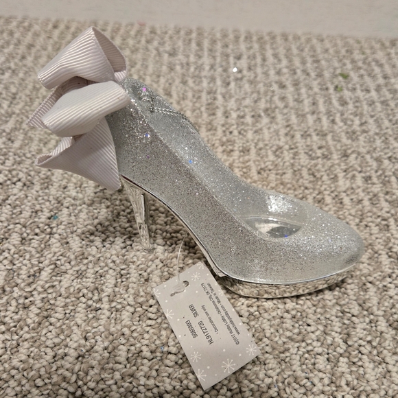 COPY - LOT OF 51 - VARIETY OF BLUE/SILVER CHRISTMAS HOLIDAY DECOR/ORNAMENTS - Picture 7 of 10